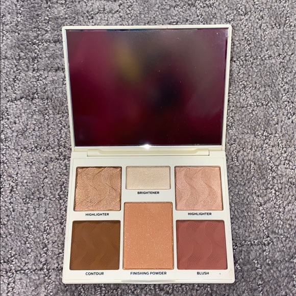 2 for $20 closet sale - Picture 1 of 2